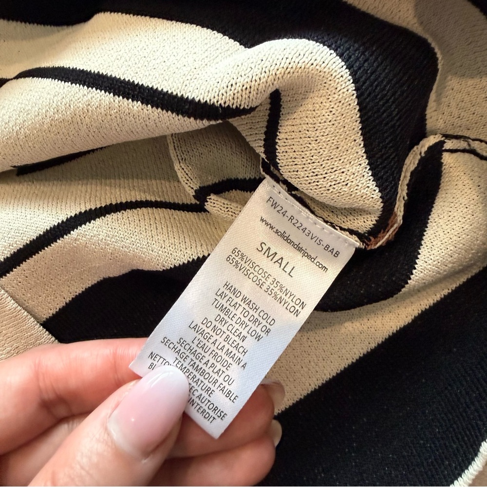 NWT SOLID & STRIPED Everly Top Black Border - Picture 4 of 4